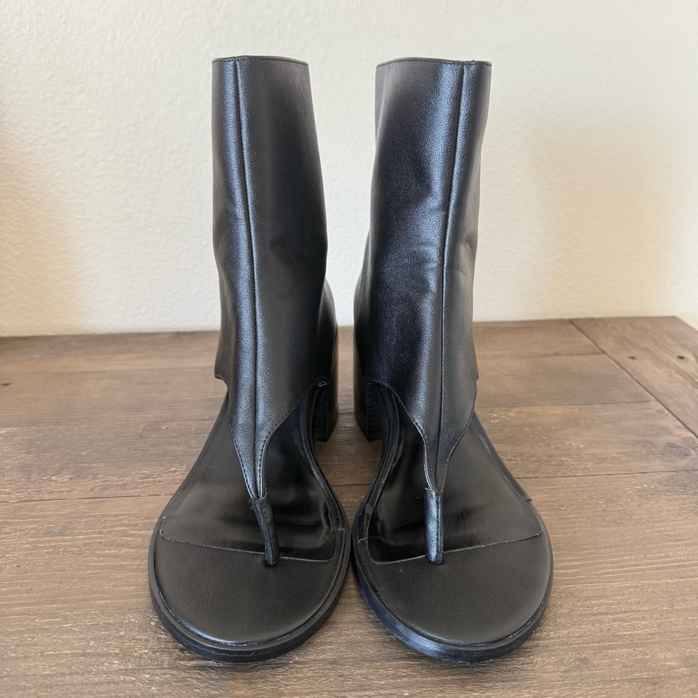 AZALEA WANG GRAYSON CHUNKY HEEL THONG SANDAL IN BLACK SIZE 9 - Picture 8 of 14